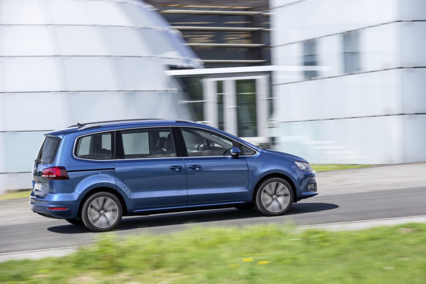 Volkswagen Sharan facelift to debut at Geneva 2015 351026