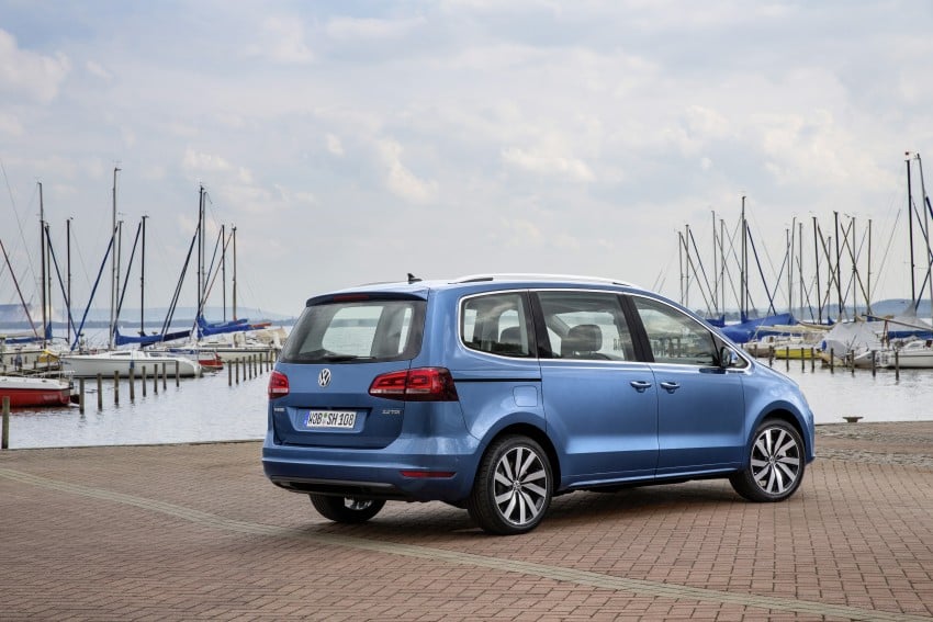 Volkswagen Sharan facelift to debut at Geneva 2015 351034