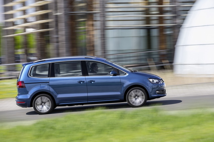 Volkswagen Sharan facelift to debut at Geneva 2015 351040