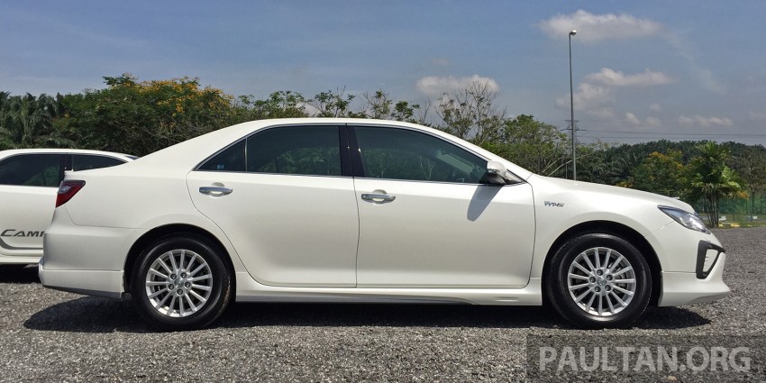 GALLERY: 2015 Toyota Camry 2.0G CKD, first pictures 322858
