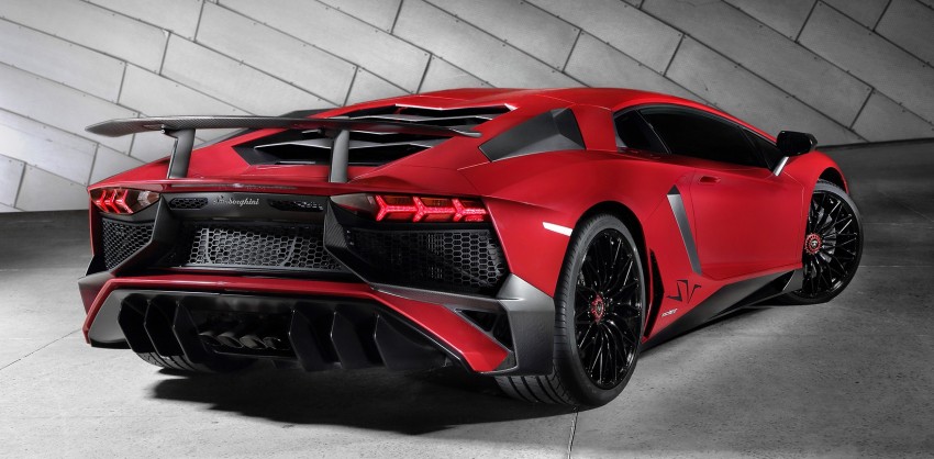 Lamborghini Aventador LP750-4 Superveloce debuts 315584