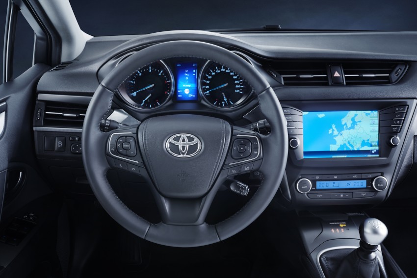 Toyota Avensis facelift debuts at Geneva – full details 316343