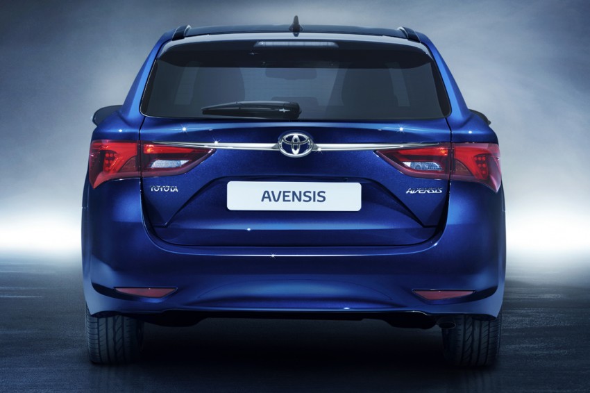 Toyota Avensis facelift debuts at Geneva – full details 316367