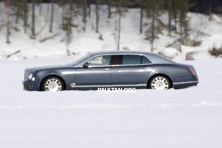SPIED: Bentley Mulsanne to get long-wheelbase body? 321245