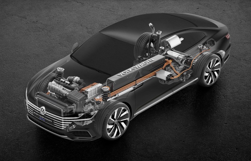 Volkswagen Sport Coupe Concept GTE revealed in Geneva – plug-in hybrid concept previews next-gen CC 315370
