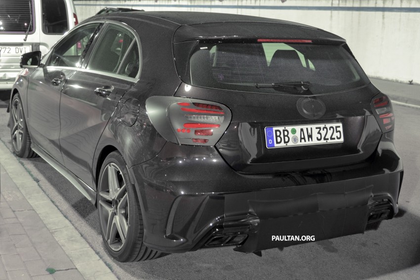 SPYSHOTS: Mercedes-Benz A-Class facelift – a first look at the updated interior 323071
