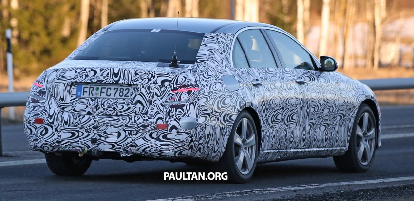 SPIED: W213 Mercedes-Benz E-Class sports new grille 318997