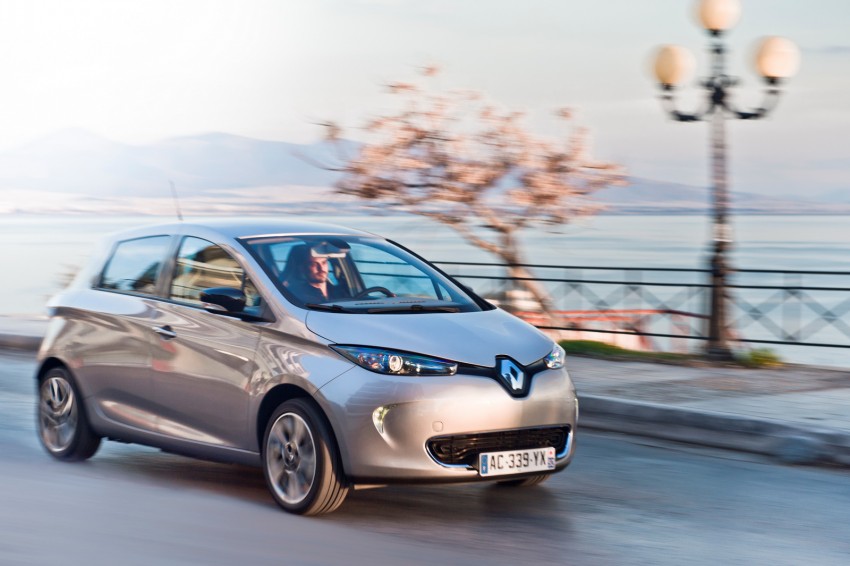 2015 Renault Zoe all-electric range extended to 240 km 316130