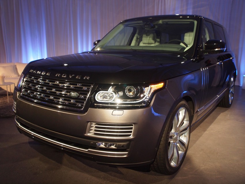 Range Rover SVAutobiography is the new range-topper of the 2016 Range Rover line-up, NY debut 324670