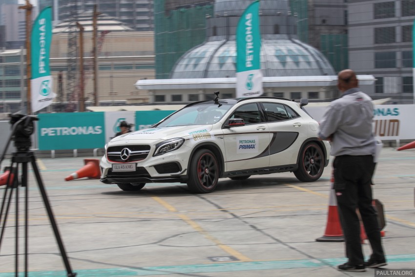 VIDEO: Petronas driver Nico Rosberg drives a Mercedes-Benz GLA 45 AMG at the Binjai carpark 320320