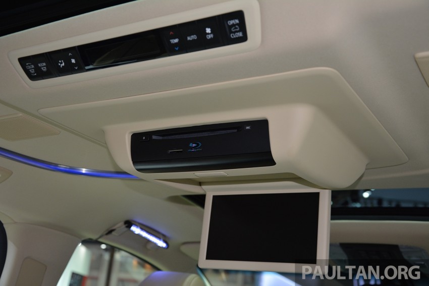 2015 Toyota Alphard, Vellfire launched in Thailand Image #321077