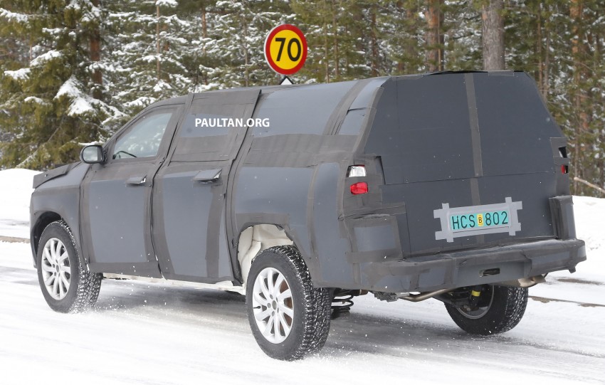 SPIED: 2016 Fiat pick-up truck to rival Toyota Hilux 321683