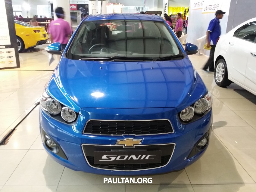 Chevrolet Sonic 1.6 hatchback and sedan introduced 332732