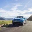 2016 Toyota RAV4 Hybrid, facelift make NY debut