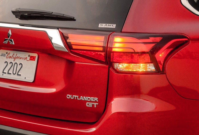 2016 Mitsubishi Outlander officially shows its face 325251