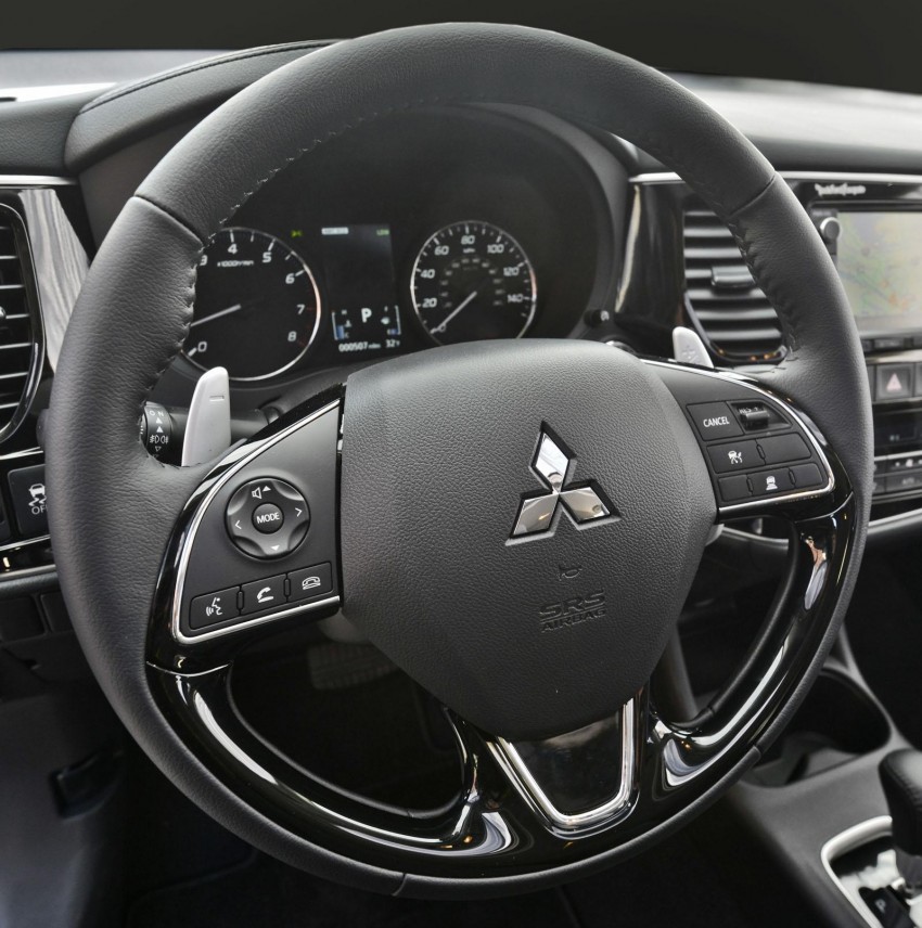 2016 Mitsubishi Outlander officially shows its face 325260