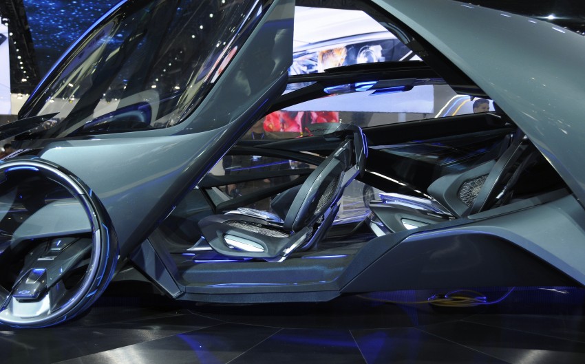 Shanghai 2015: Chevrolet FNR previews a mad future 331101