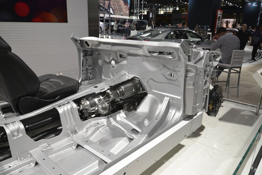 2016 Cadillac CT6 rocks up to New York with 400 hp 325328