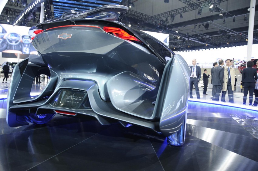 Shanghai 2015: Chevrolet FNR previews a mad future 332674