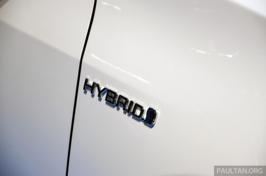 Shanghai 2015: Toyota Corolla Hybrid/Levin HEV debut 331082
