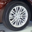 SPYSHOTS: Lexus ES facelift captured on trailer