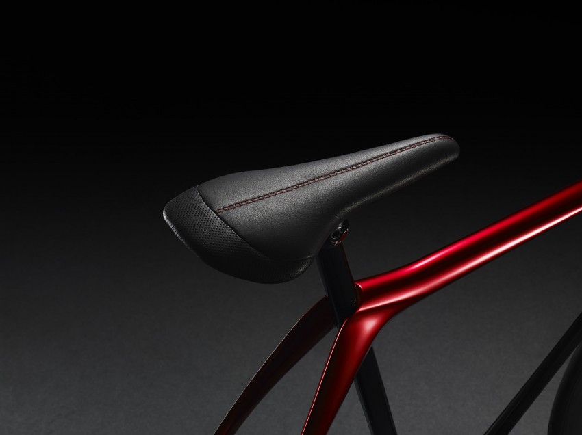 Mazda goes to Milan, presents a bicycle and furniture 327552