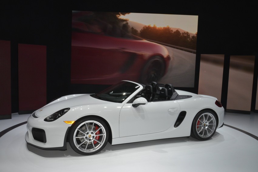 New Porsche Boxster Spyder to debut at NYIAS 2015 325494