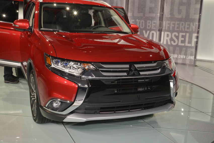 2016 Mitsubishi Outlander officially shows its face 325455
