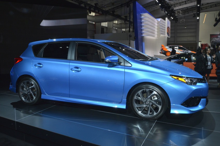 2016 Scion iM – Toyota Auris hatchback for the USA 325514