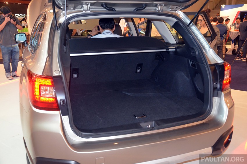 2015 Subaru Outback 2.5i-S launched in Msia: RM225k 334184