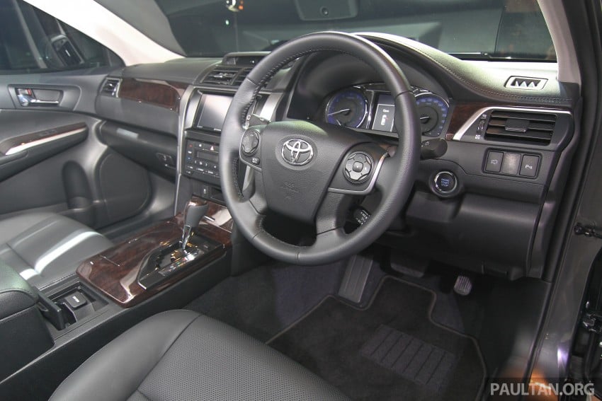 2015 Toyota Camry launched in Malaysia – new 6-spd 2.0E RM150k, 2.0G RM160k, 2.5 Hybrid RM175k 324630