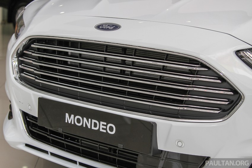 GALLERY: 2015 Ford Mondeo in the showroom 337360