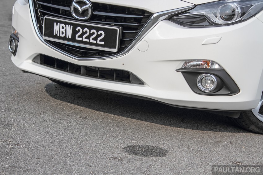 GALLERY: 2015 Mazda 3 CKD – Sedan vs Hatchback 337750