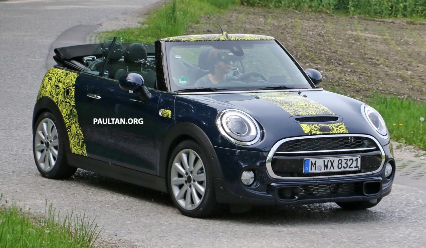 SPYSHOTS: MINI Convertible testing with top down 338819