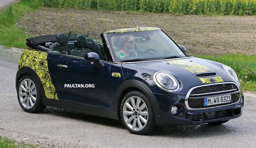 SPYSHOTS: MINI Convertible testing with top down 338820