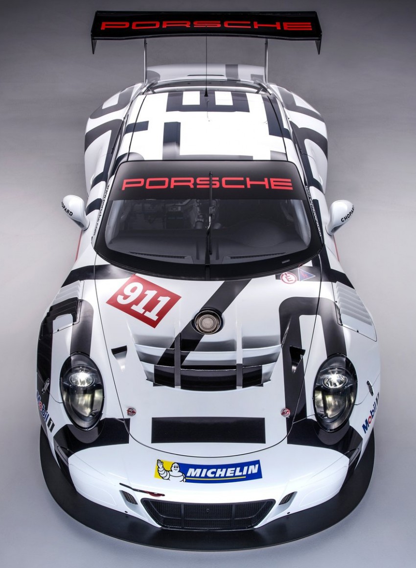 Porsche 911 GT3 R – race car based on the road car 340735
