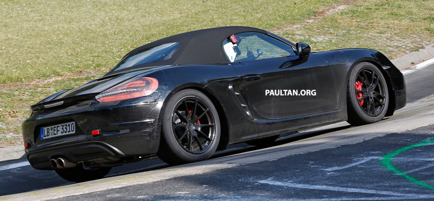 SPYSHOTS: Porsche Boxster facelift will be a mild one 343637