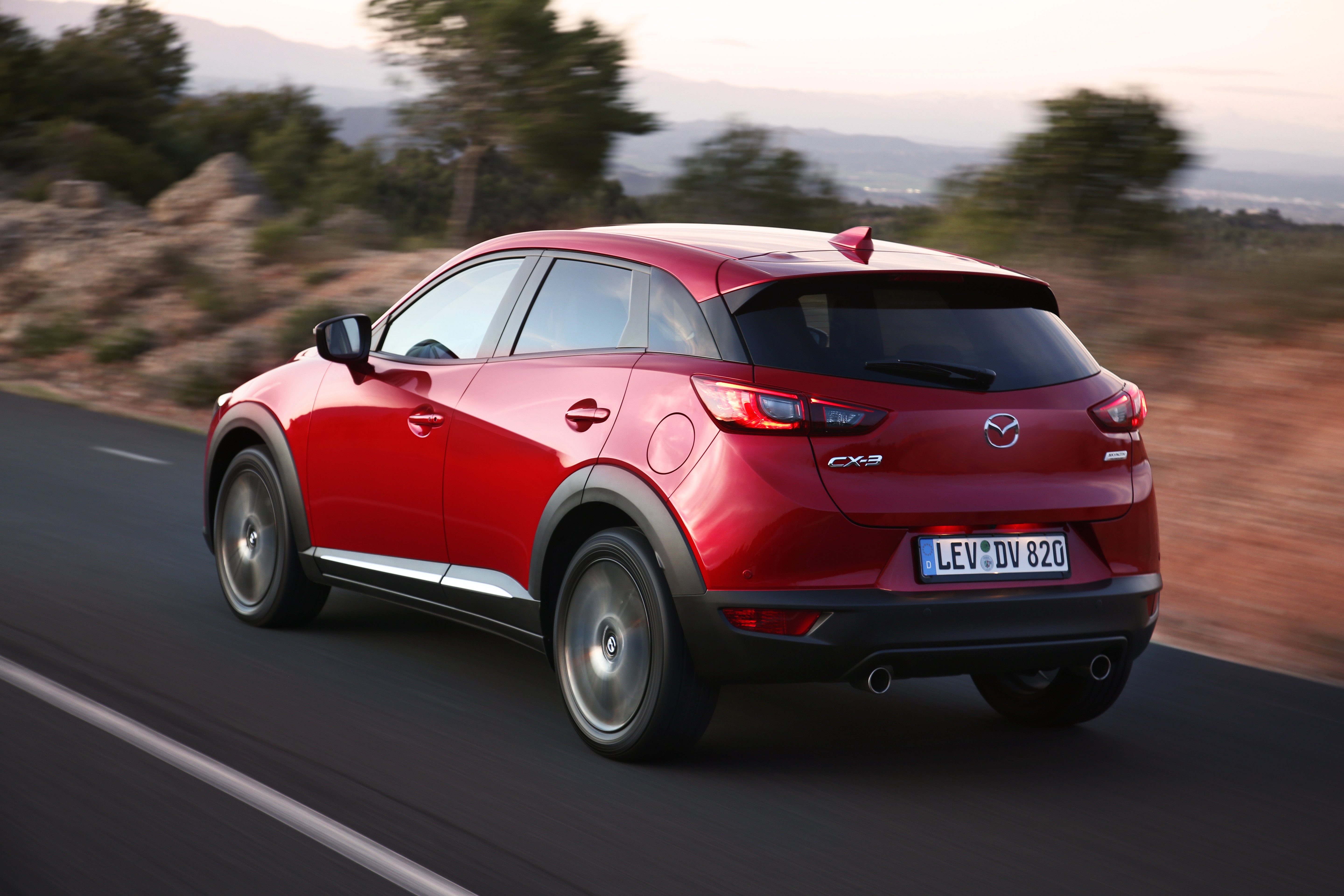 Mazda CX-3 2015. Мазда cx3. Мазда сх3 2015. Mazda CX-3 электро. Мазда сх 3 купить