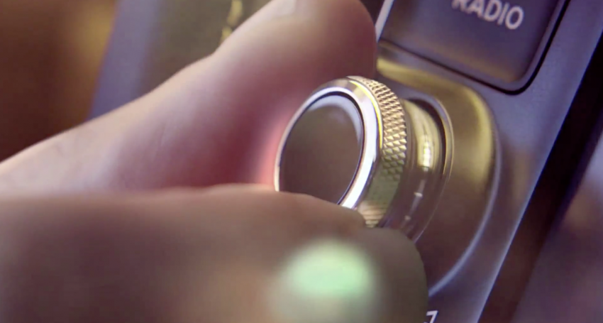 VIDEO: Bentley Bentayga interior previewed in teaser 336745