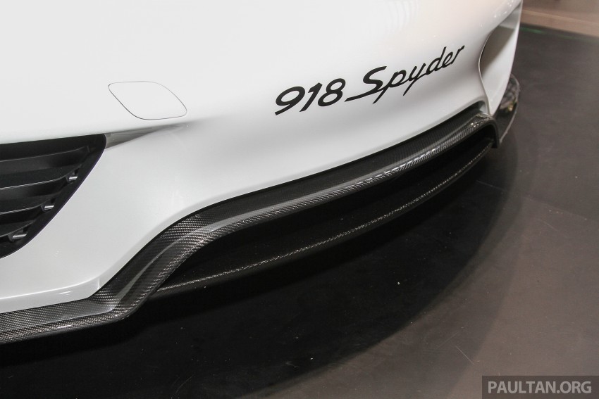 GALLERY: Porsche 918 Spyder hypercar in Malaysia! 344391