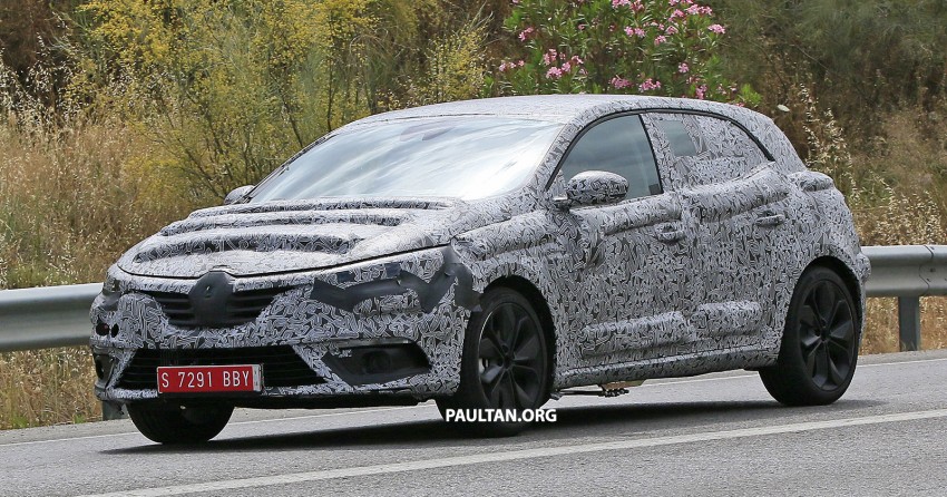 SPYSHOTS: Next-gen Renault Megane IV road testing 348720