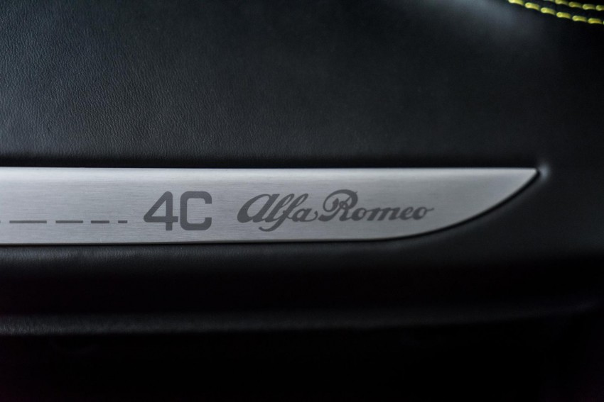GALLERY: Alfa Romeo 4C Spider – US-spec version 350447