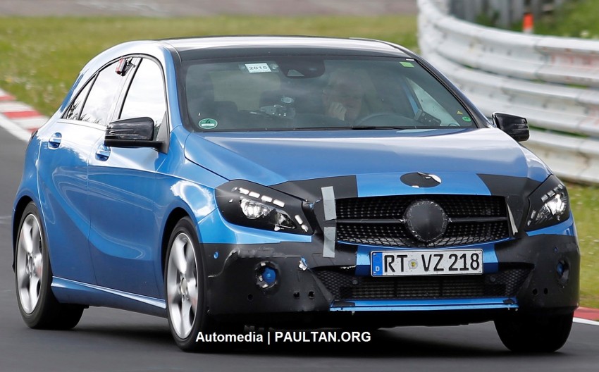 SPYSHOTS: Mercedes-Benz A-Class facelift in blue 345076