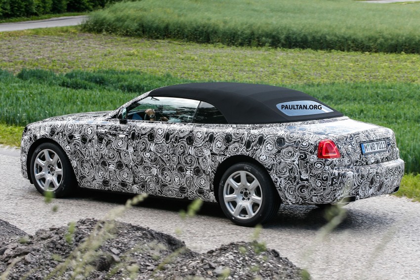 SPYSHOTS: 2016 Rolls-Royce Dawn shows its soft-top 348664