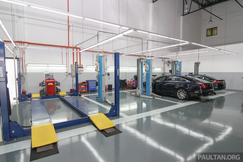 Sisma Auto launches new JLR showroom in Glenmarie 351335