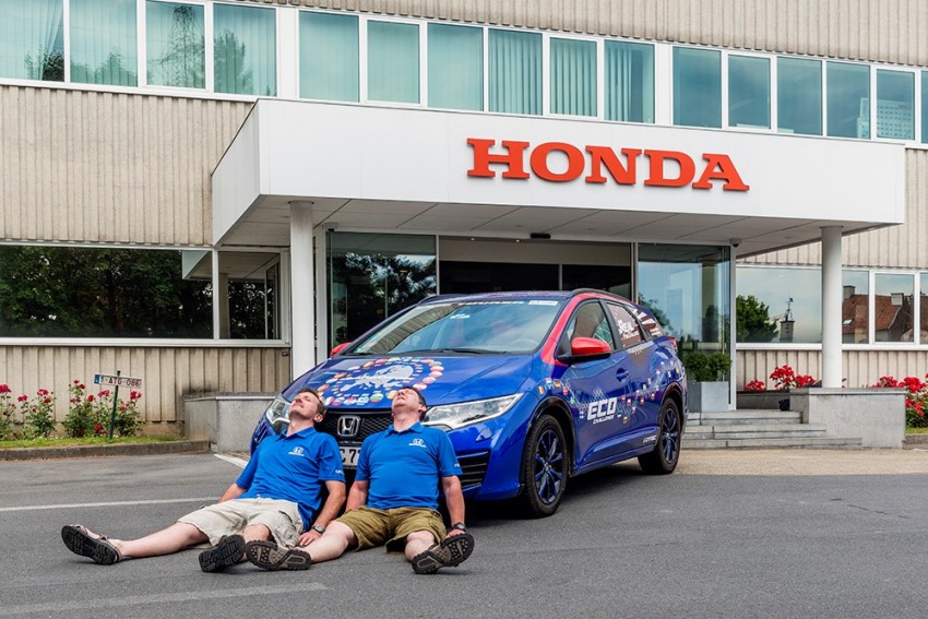 Honda Civic Tourer sets new Guinness World Record 357294
