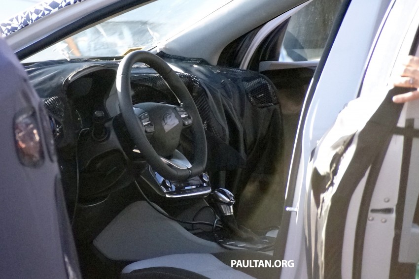 SPIED: Hyundai AE hybrid – interior pic of Prius rival 359731