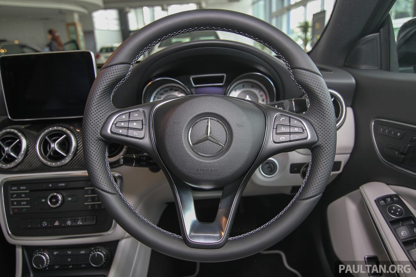 2015 Mercedes-Benz CLA 200 receives new steering wheel, carbon trim and larger screen; same price 361441