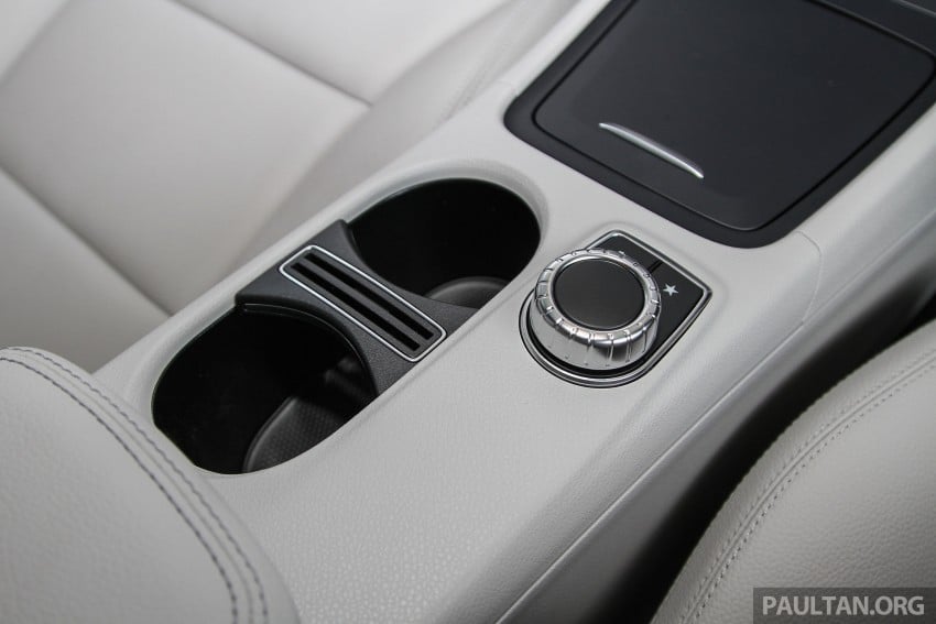 2015 Mercedes-Benz CLA 200 receives new steering wheel, carbon trim and larger screen; same price 361451