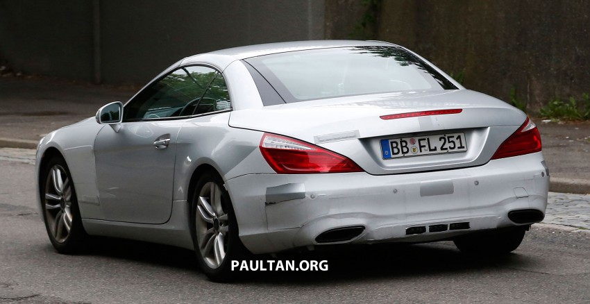 SPYSHOTS: Mercedes-Benz SL update to get new face 358773